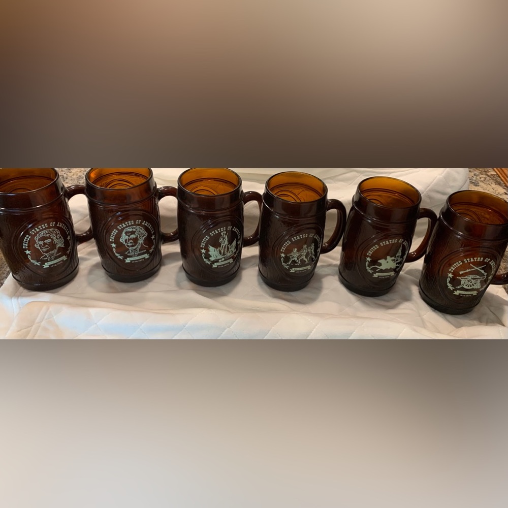 USA 🇺🇸 bicentennial amber glass mugs set of 6